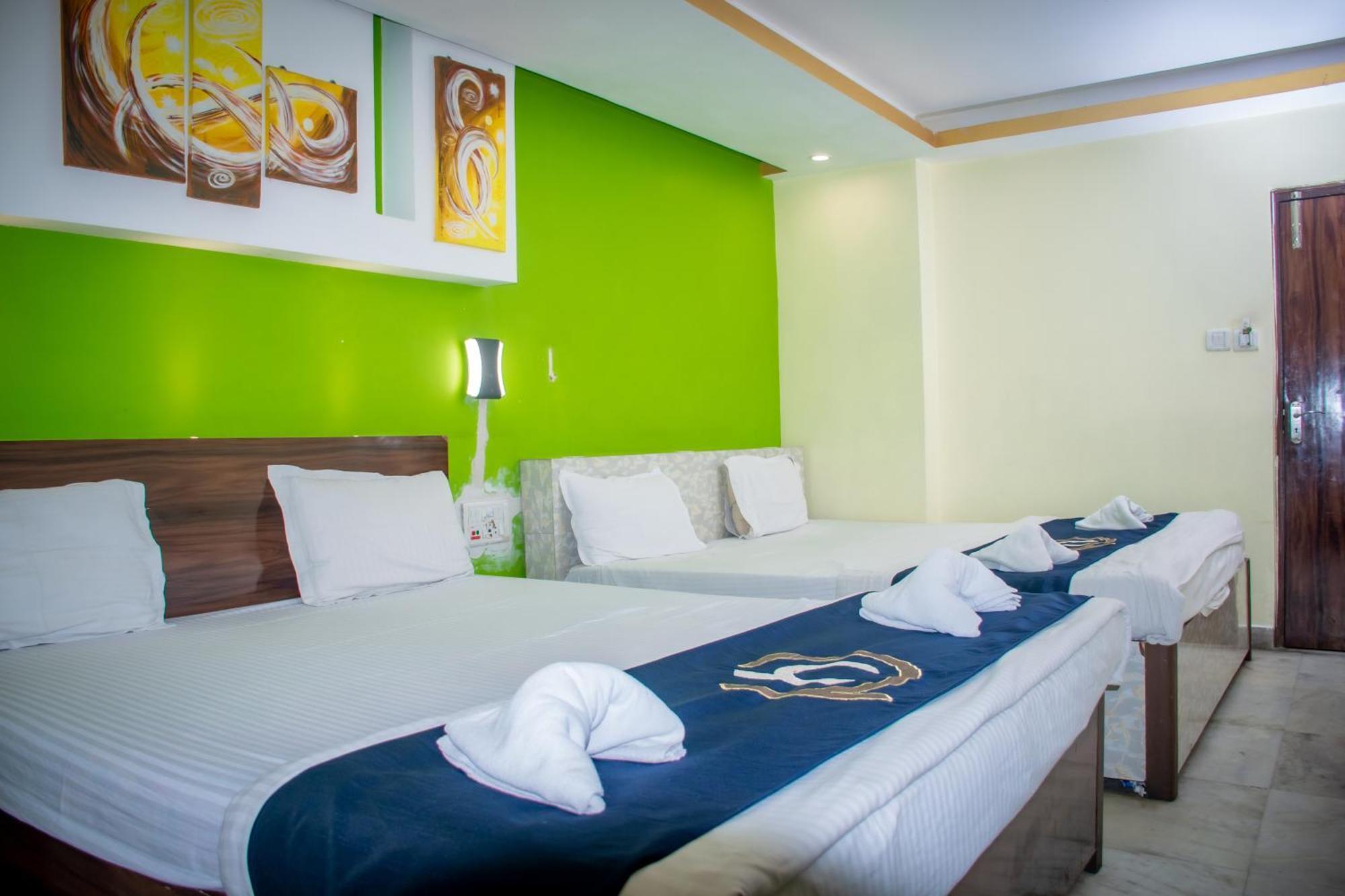 Hotel Platinum Calcutta Extérieur photo