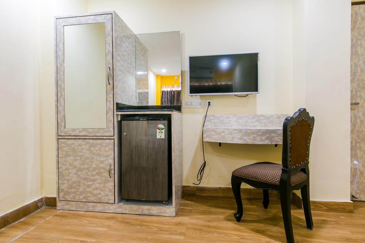 Hotel Platinum Calcutta Extérieur photo