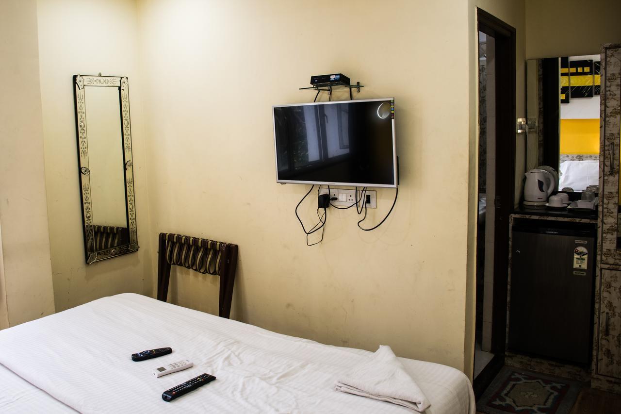 Hotel Platinum Calcutta Extérieur photo